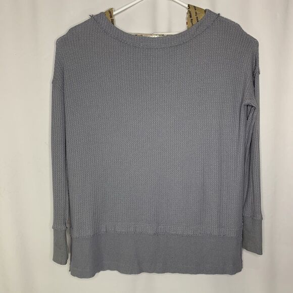 We The Free Womens Tunic Top Medium Storm Gray Waffle Knit Raw Edges Thumb Holes - Picture 9 of 14